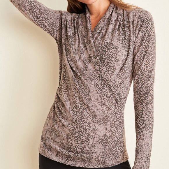 NWOT Ann Taylor Snakeskin Wrap Top - Picture 1 of 11